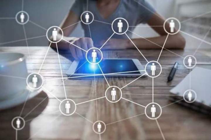 Gestion des réseaux sociaux, Douarnenez